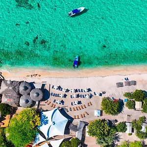 2* Vakantiepark Glamping Cueva De Aguilas